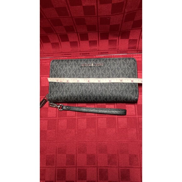 MICHAEL KORS Large Continental Wristlet Wallet Women's Wallet - Black - Picture 11 of 12